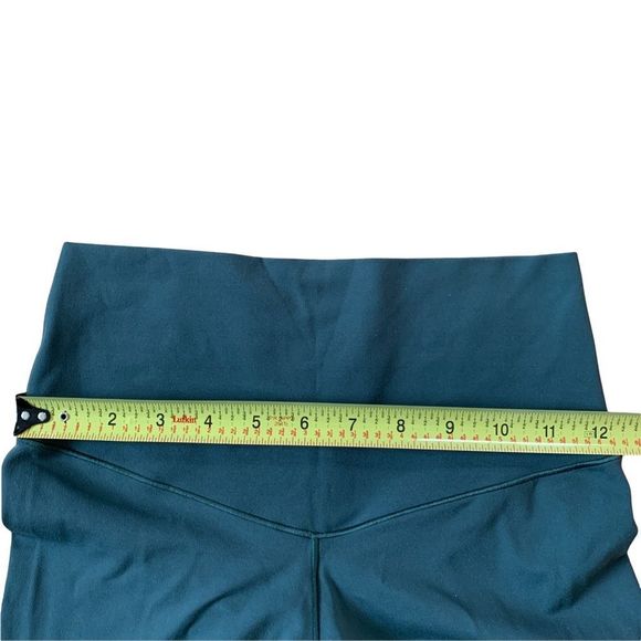 Green Aerie Cropped Leggings Size Medium - Picture 5 of 8